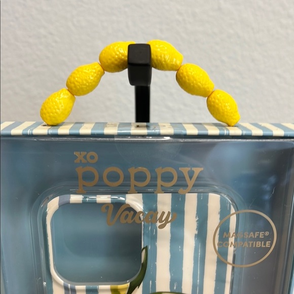 XO Poppy | Limone 🍋 iPhone Case - Picture 4 of 5